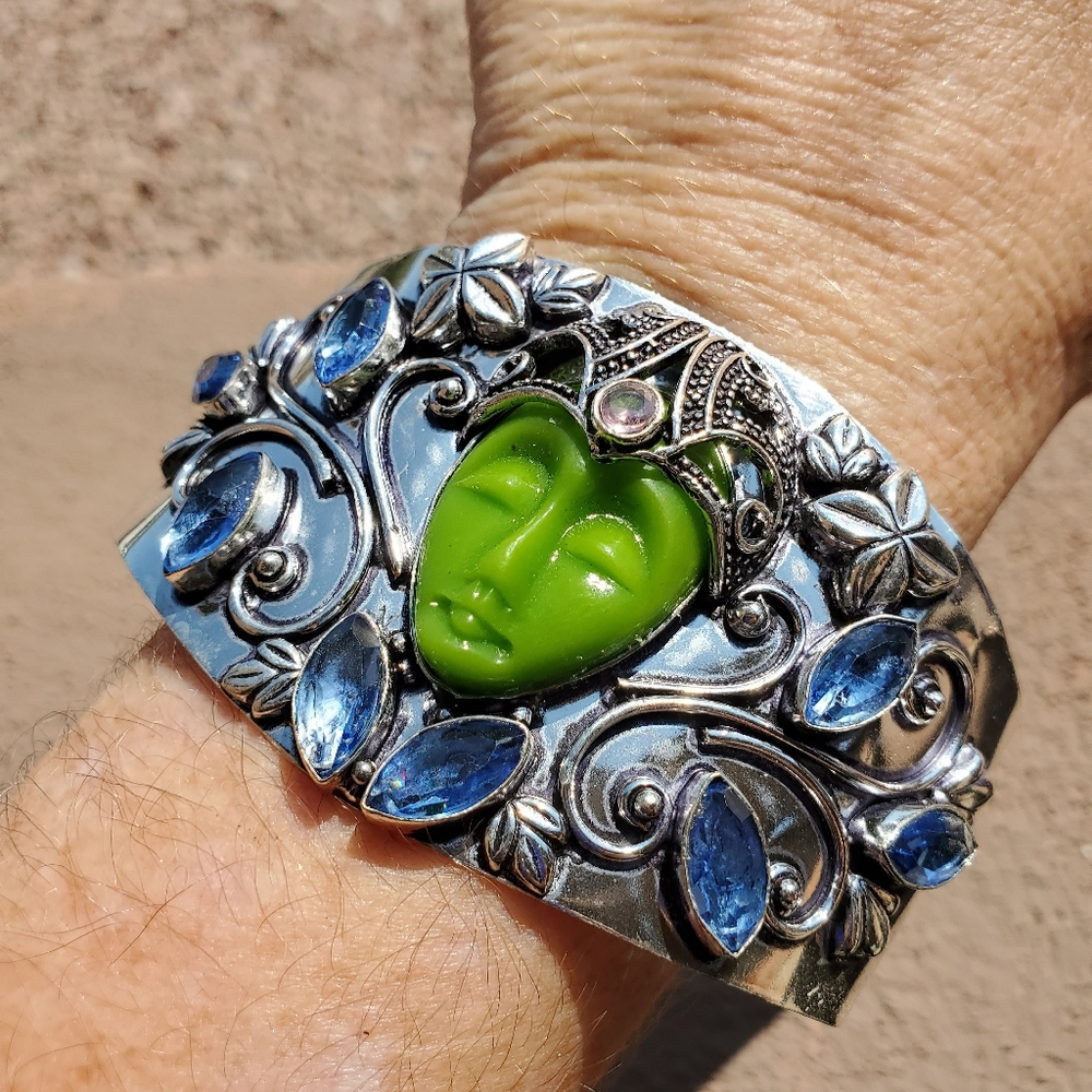 New Carved Green Goddess Face Iolite 925 Silver Adjustable Cuff Bracelet. - Picture 13 of 16